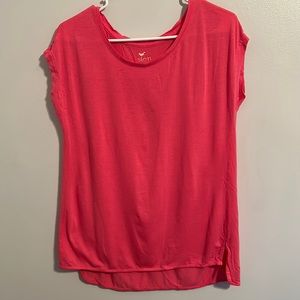 Stem 🐦 Basic Pink T-Shirt Size Small